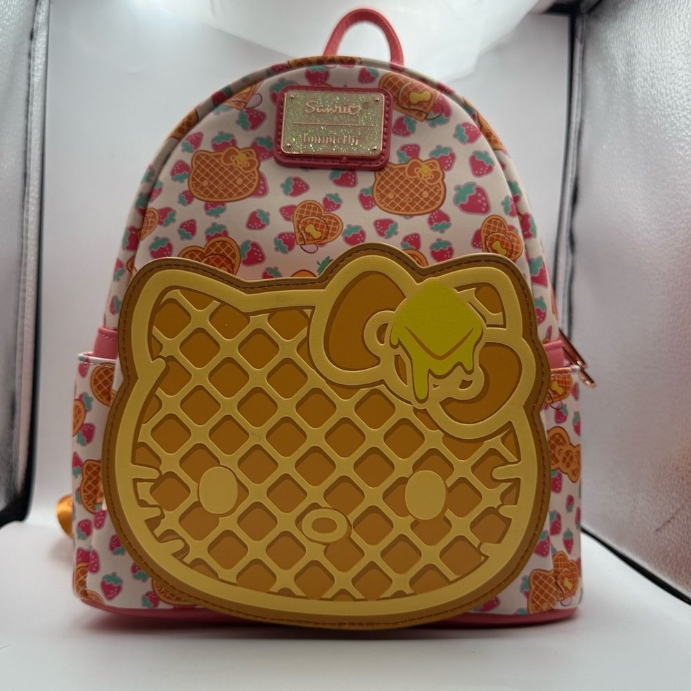 Sanrio Hello Kitty Waffle Design Backpack - Pink and Gold